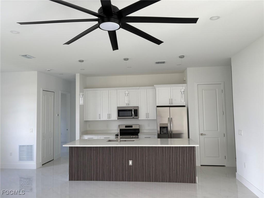 2928 20th Street Southwest Lehigh Acres, FL 33976 - Photo 15 of 42