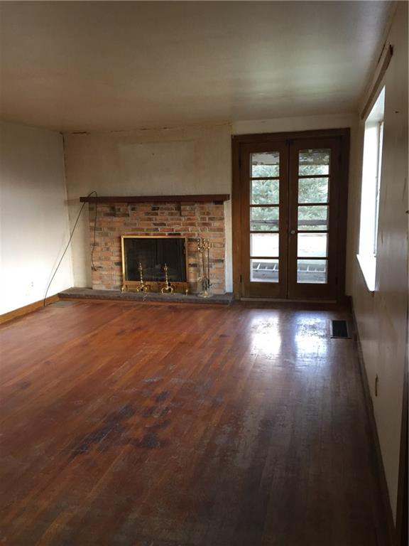 142 Ctr Lp Road Jefferson, PA 15344 - Photo 15 of 18