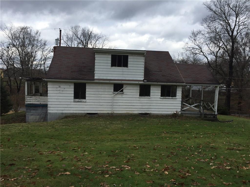 142 Ctr Lp Road Jefferson, PA 15344 - Photo 9 of 18