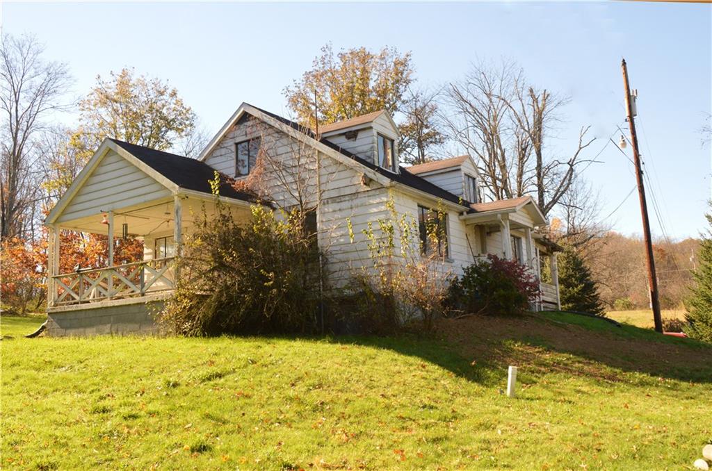 142 Ctr Lp Road Jefferson, PA 15344 - Photo 10 of 18