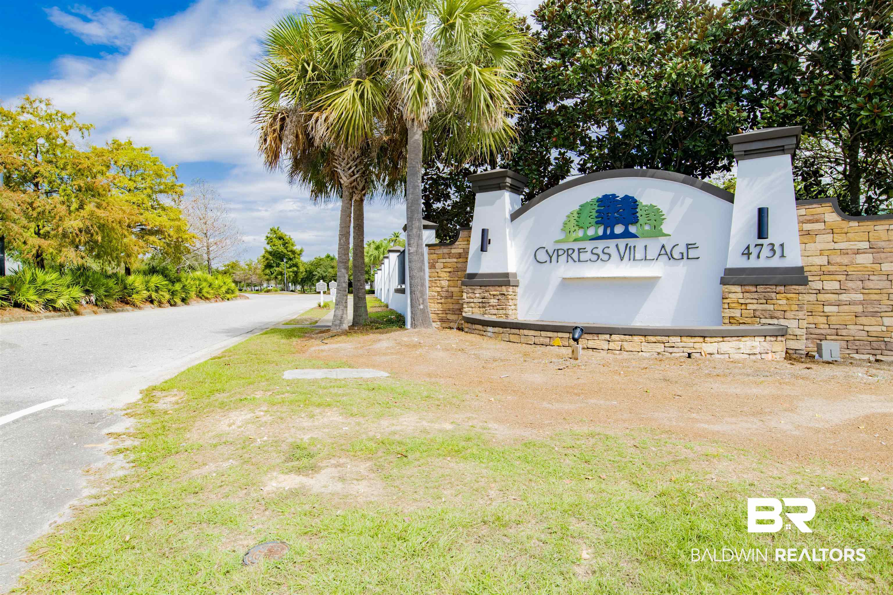 23893 Cypress Crossing Orange Beach, AL 36561 - Photo 21 of 22 View of community / neighborhood sign