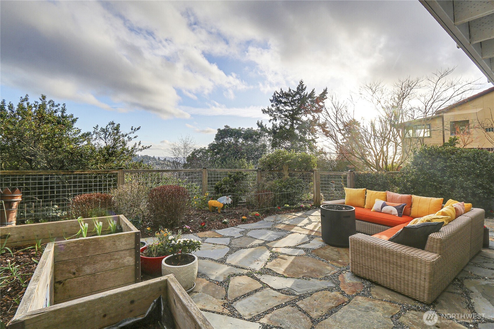 4211 Southwest Sullivan Street Seattle, WA 98136 - Photo 24 of 33 Gallery Image 24