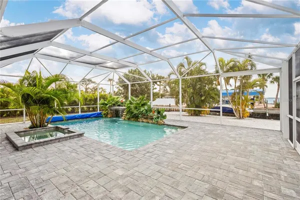 $1,390,000 | 1380 Aqua View Lane, Englewood, FL 34223