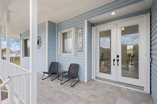 $1,390,000 | 1380 Aqua View Lane, Englewood, FL 34223