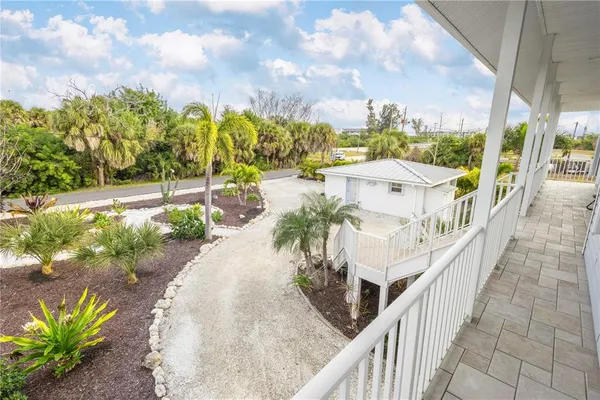 $1,390,000 | 1380 Aqua View Lane, Englewood, FL 34223