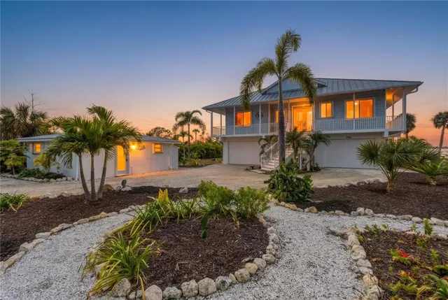 $1,390,000 | 1380 Aqua View Lane, Englewood, FL 34223