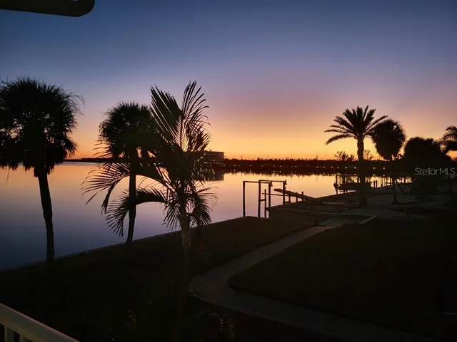$1,390,000 | 1380 Aqua View Lane, Englewood, FL 34223