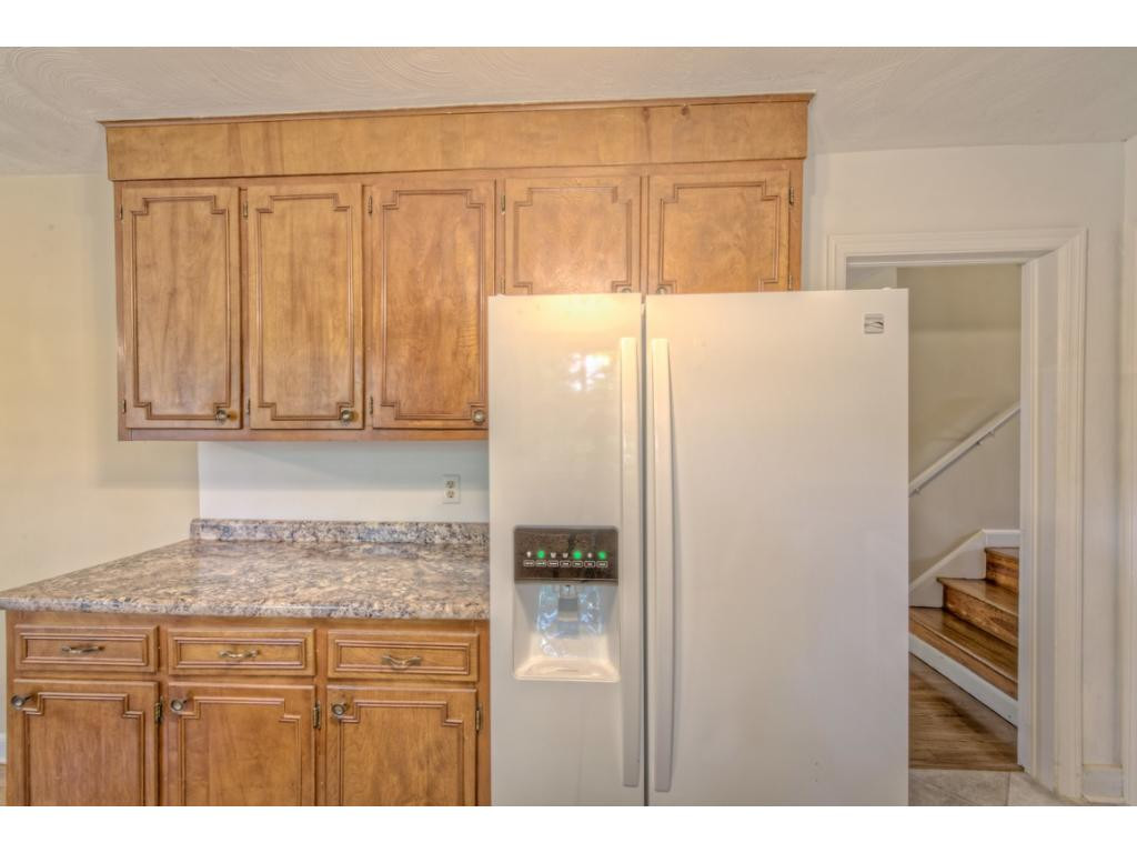 519 Cheyenne Road Bristol, VA 24201 - Photo 12 of 32 Photo 12