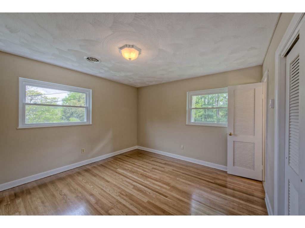 519 Cheyenne Road Bristol, VA 24201 - Photo 19 of 32 Photo 19