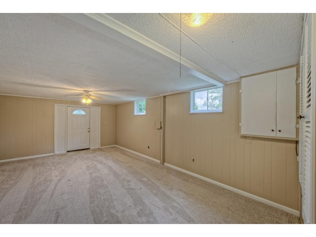 519 Cheyenne Road Bristol, VA 24201 - Photo 24 of 32 Photo 24