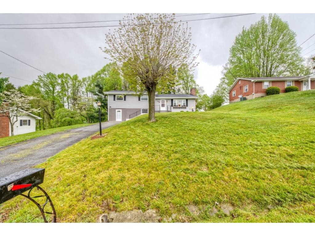 519 Cheyenne Road Bristol, VA 24201 - Photo 31 of 32 Photo 31