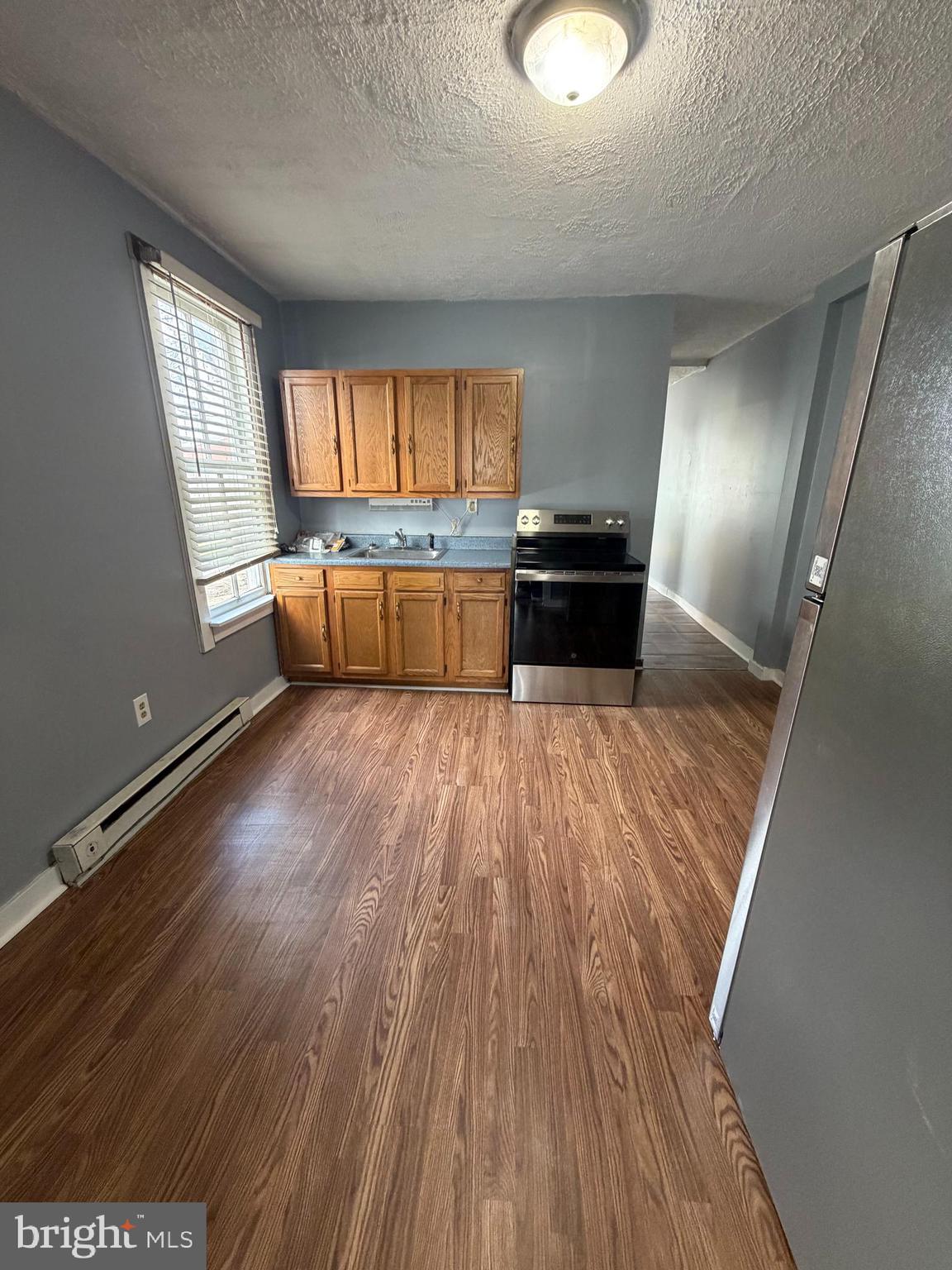 9 East Middle Street Hanover, PA 17331 - Photo 4 of 12