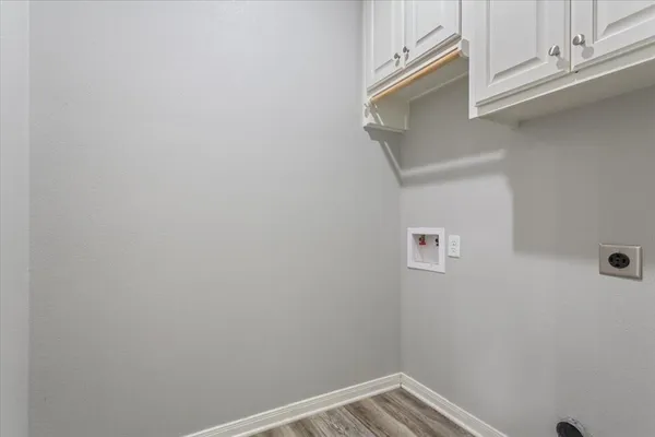 $1,375 | 716 South Main Street, Unit 718, McGregor, TX 76657