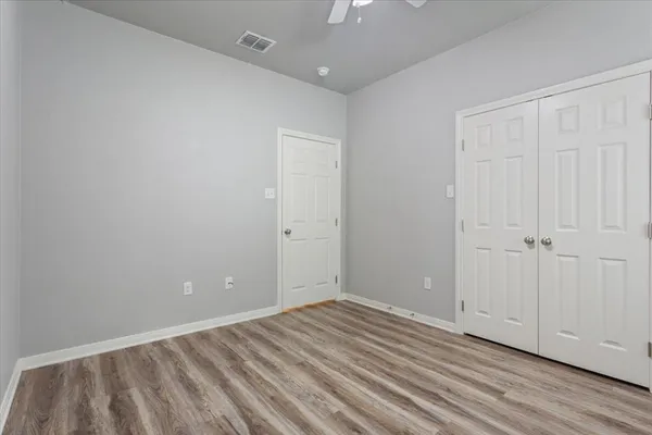 $1,375 | 716 South Main Street, Unit 718, McGregor, TX 76657