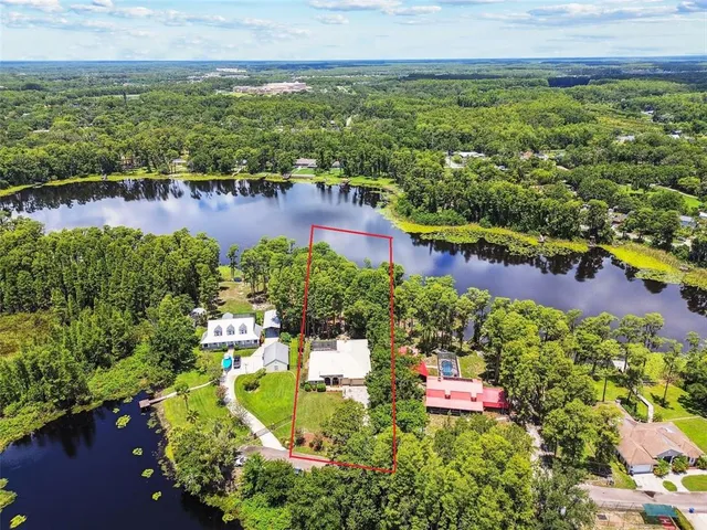 $899,000 | 17906 Loretta Lane, Lutz, FL 33548