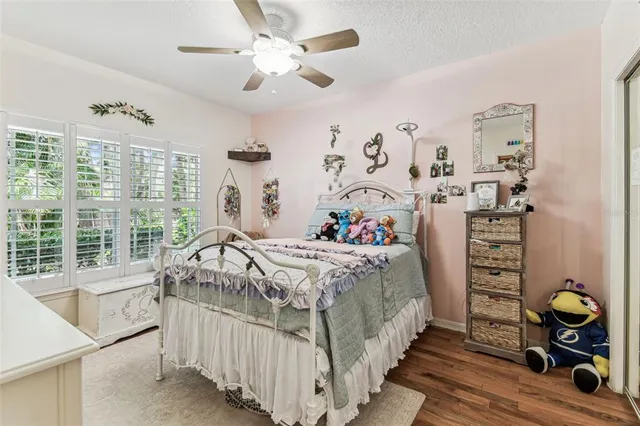 $899,000 | 17906 Loretta Lane, Lutz, FL 33548