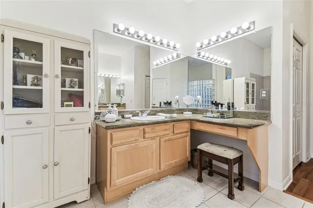 $899,000 | 17906 Loretta Lane, Lutz, FL 33548