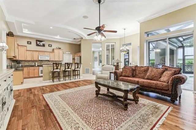 $899,000 | 17906 Loretta Lane, Lutz, FL 33548