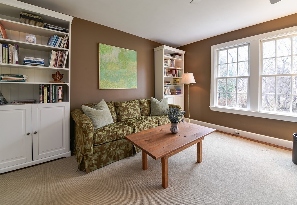 2 Dudley Road Wellesley, MA 02481 - Photo 17 of 28