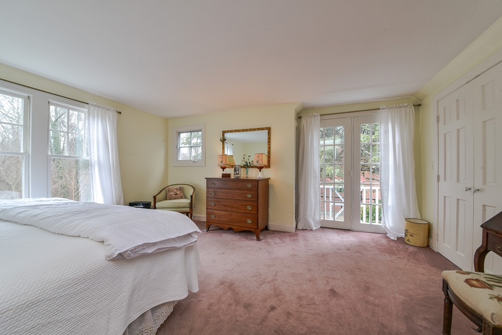 2 Dudley Road Wellesley, MA 02481 - Photo 20 of 28