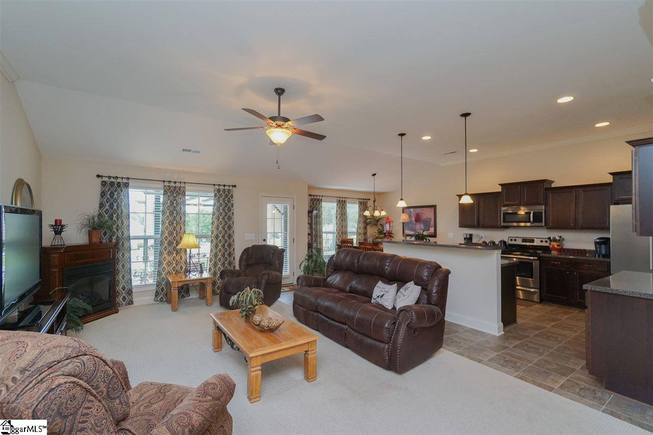 403 East Story Bush Lane Inman, SC 29349 - Photo 6 of 30