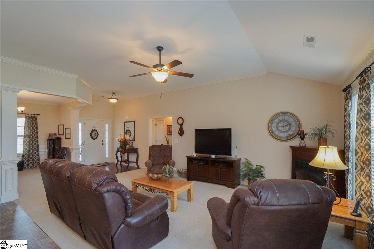403 East Story Bush Lane Inman, SC 29349 - Photo 8 of 30