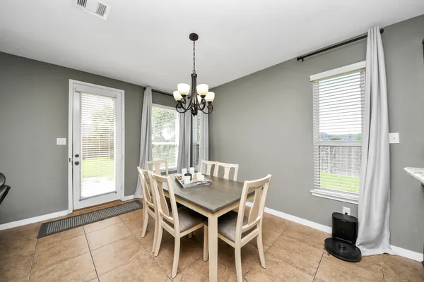 $2,400 | 1601 Bel Riposo Lane, League City, TX 77573