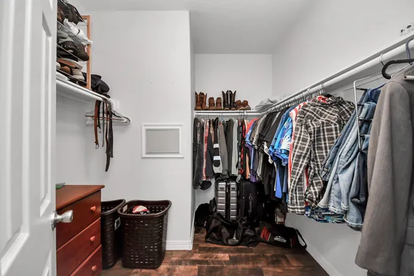 $2,400 | 1601 Bel Riposo Lane, League City, TX 77573