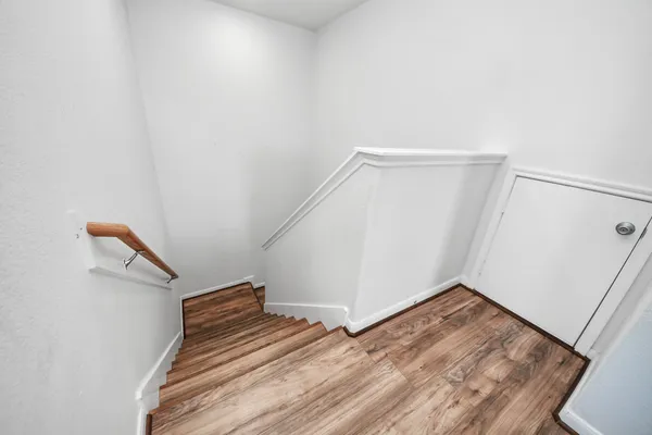 $2,400 | 1601 Bel Riposo Lane, League City, TX 77573