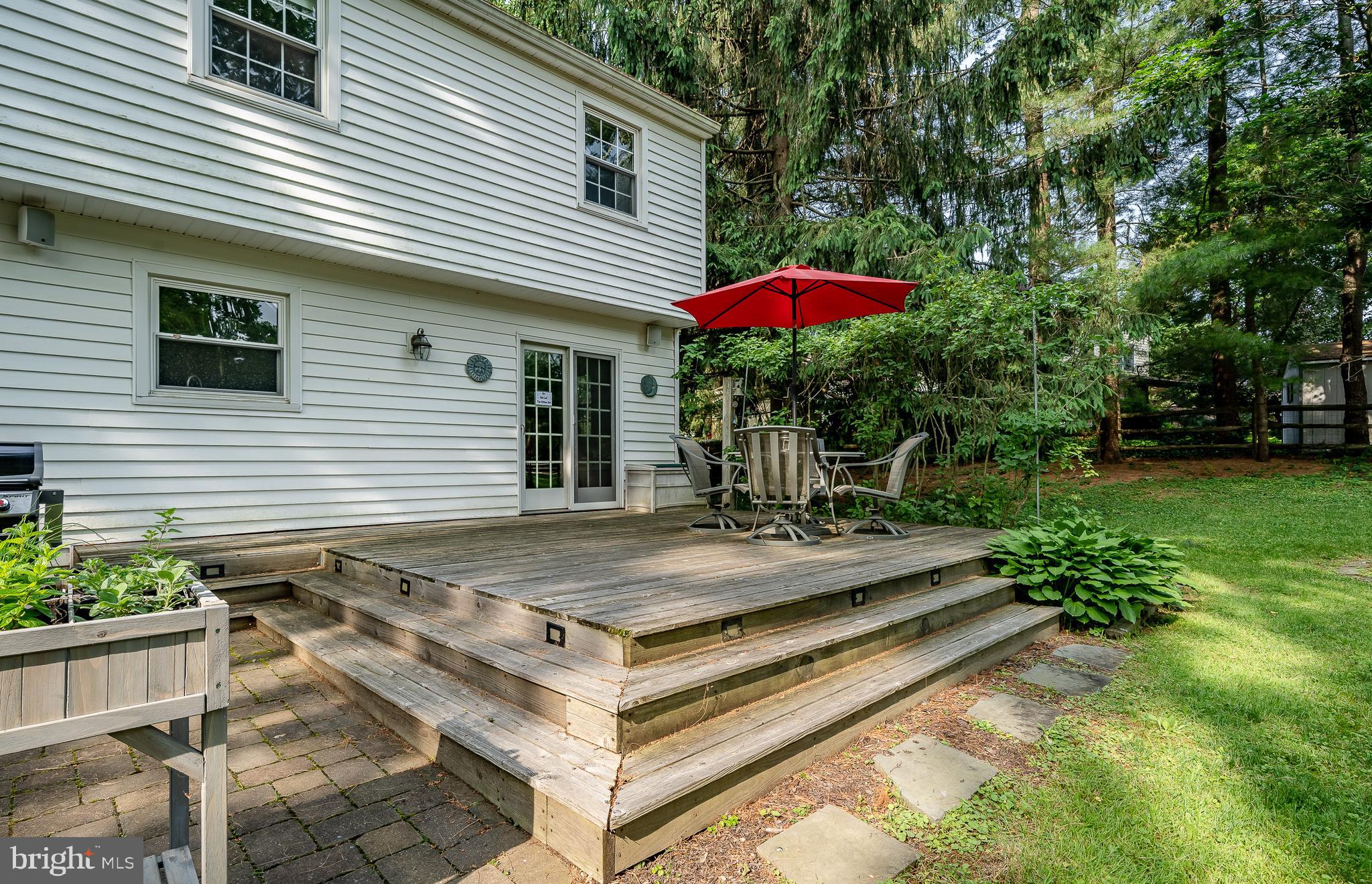 2 Birch Road Malvern, PA 19355 - Photo 28 of 31 Cedar deck
