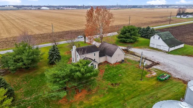 $375,000 | 1410 East Wood Road, Rensselaer, IN 47978