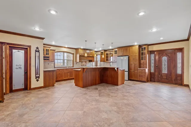 $375,000 | 1410 East Wood Road, Rensselaer, IN 47978