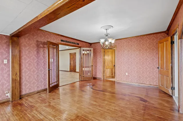 $375,000 | 1410 East Wood Road, Rensselaer, IN 47978