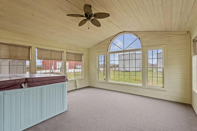 $375,000 | 1410 East Wood Road, Rensselaer, IN 47978