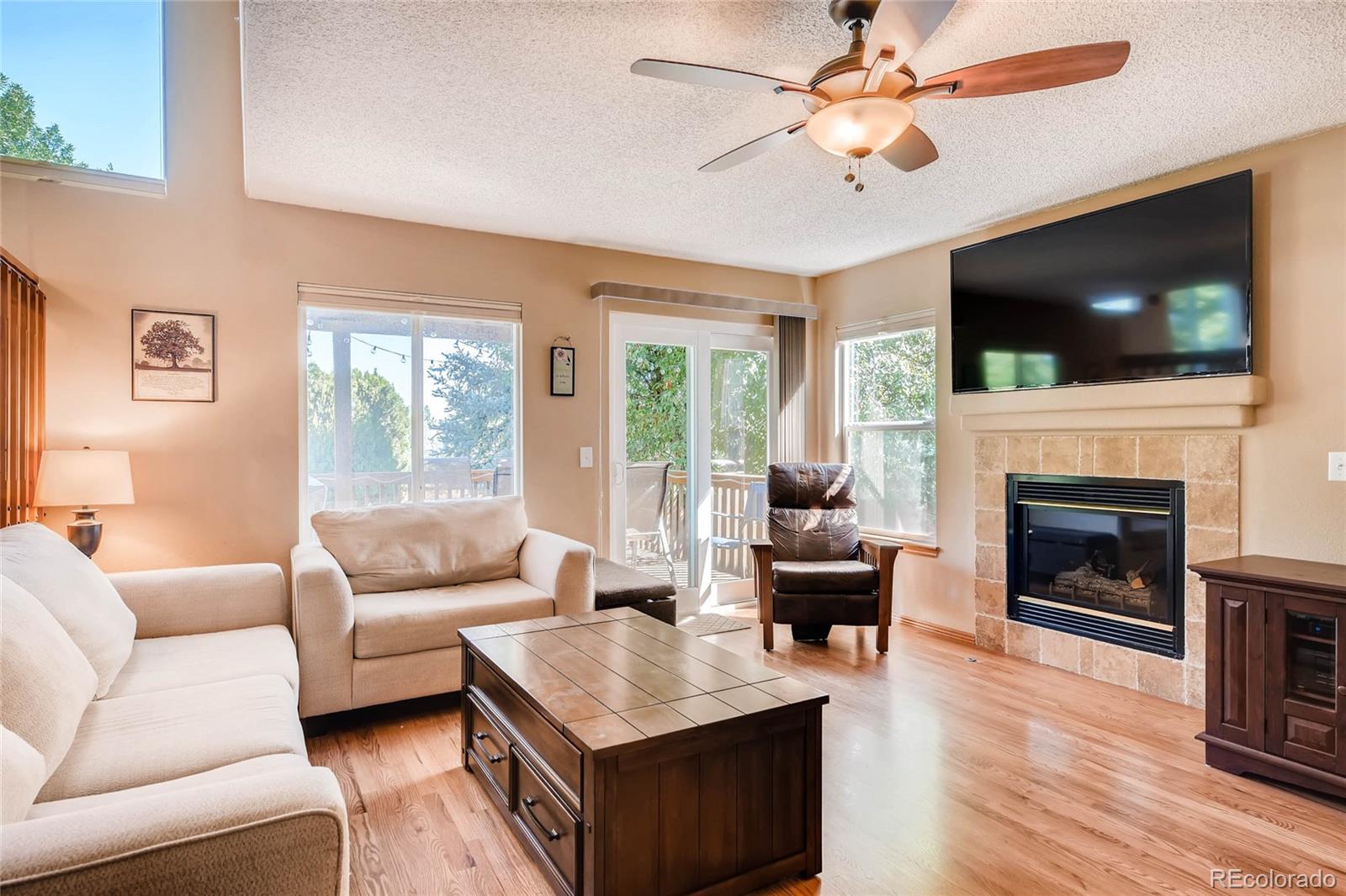 5293 Wangaratta Way Highlands Ranch, CO 80130 - Photo 4 of 21 Gallery Image 4