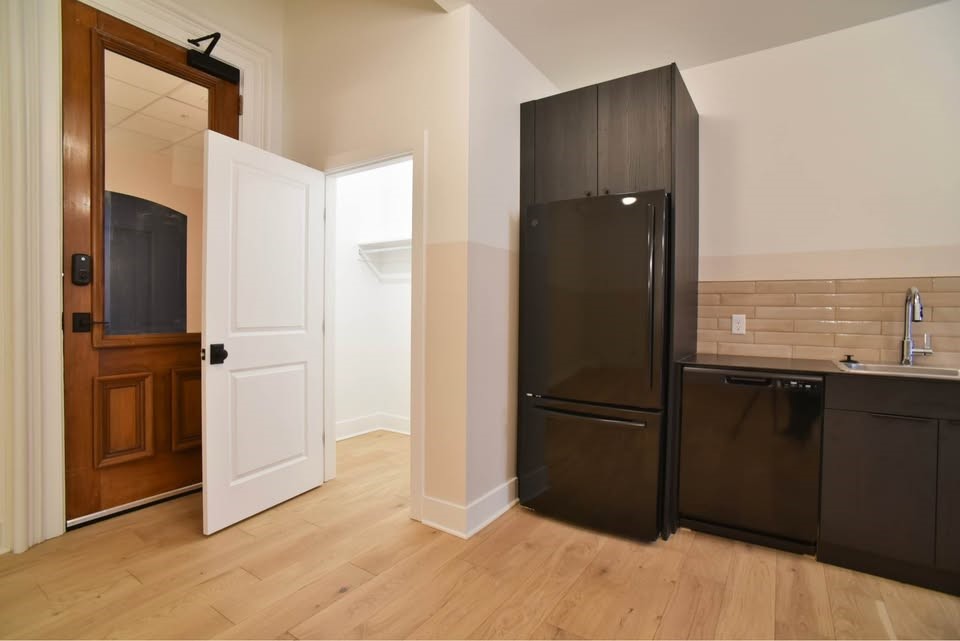 30 West Broad Street, Unit 406 Rochester, NY 14614 - Photo 12 of 17
