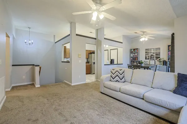 $219,000 | 927 Summitridge Lane, Erlanger, KY 41018