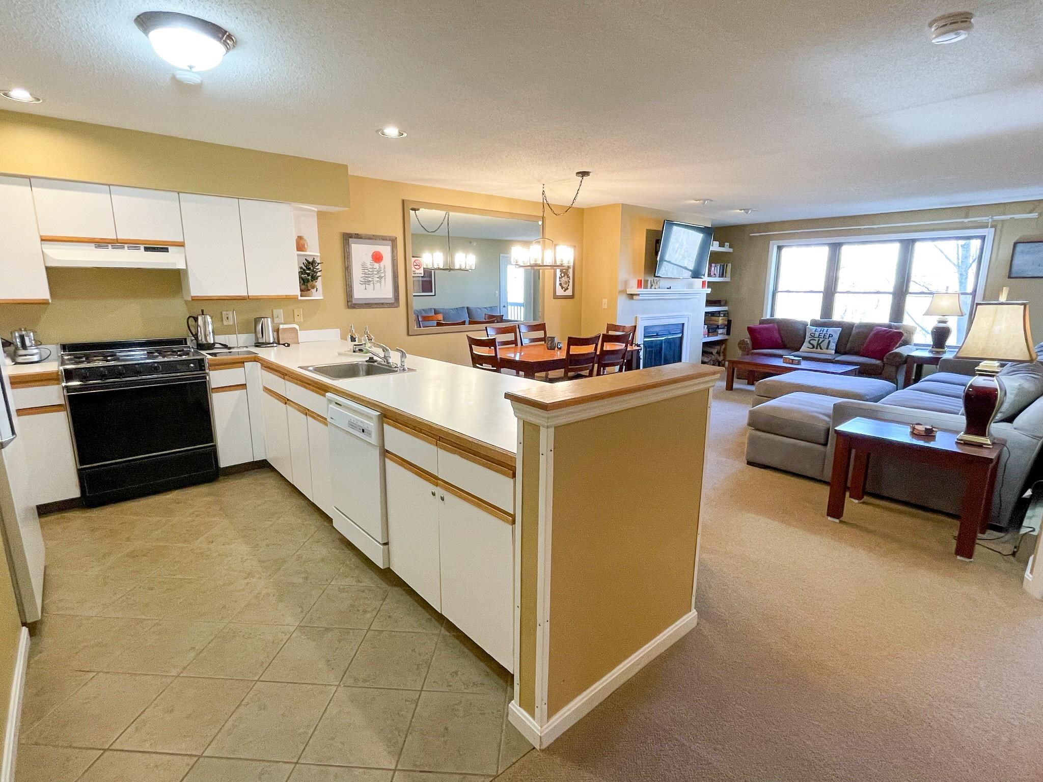 64 Fowler Road, Unit Q205 Ludlow, VT 05149 - Photo 2 of 33 Gallery Image 2