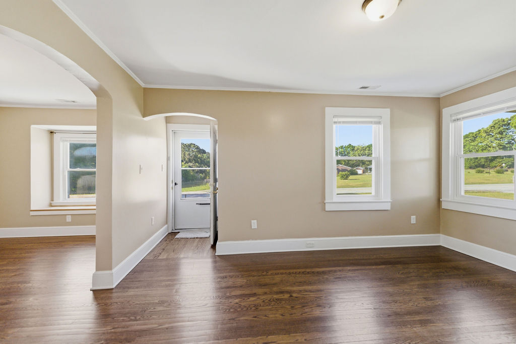 7604 Highway 252 Honea Path, SC 29654 - Photo 9 of 33 This inviting space features lustrous wood floors and abundant natural light from multiple windows.
