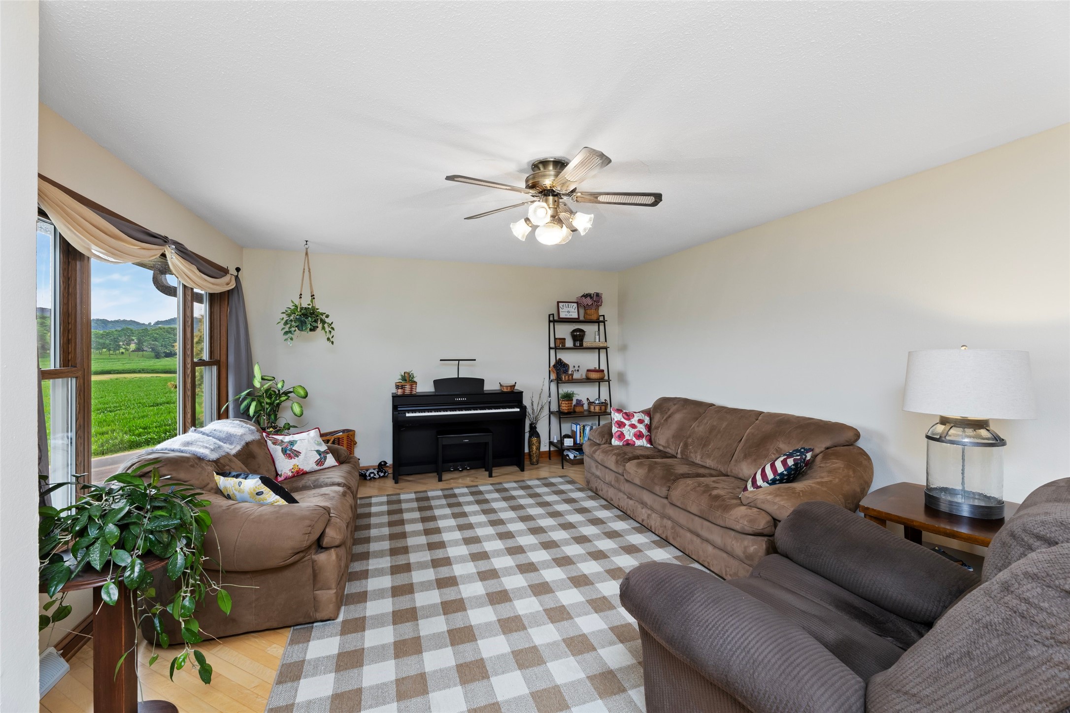 26399 Myers Valley Road Arcadia, WI 54612 - Photo 4 of 31