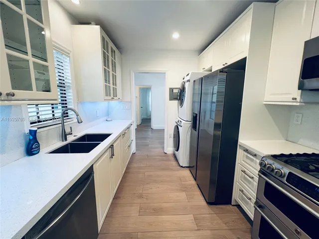 $4,980 | 1407 Southeast 2nd Street, Fort Lauderdale, FL 33301