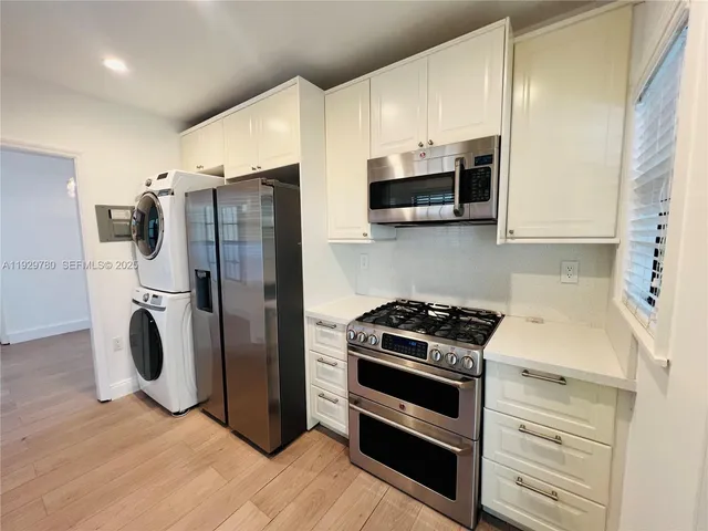 $4,980 | 1407 Southeast 2nd Street, Fort Lauderdale, FL 33301