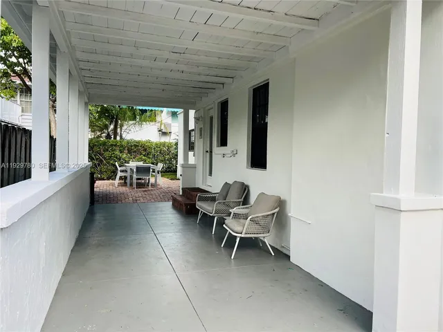 $4,980 | 1407 Southeast 2nd Street, Fort Lauderdale, FL 33301