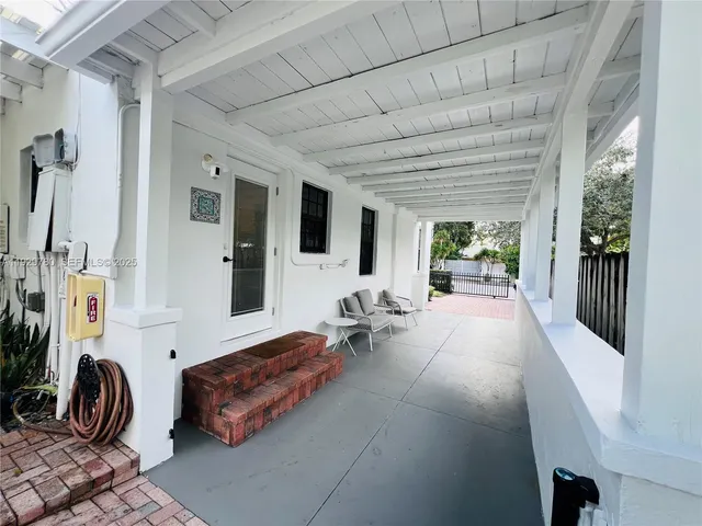 $4,980 | 1407 Southeast 2nd Street, Fort Lauderdale, FL 33301