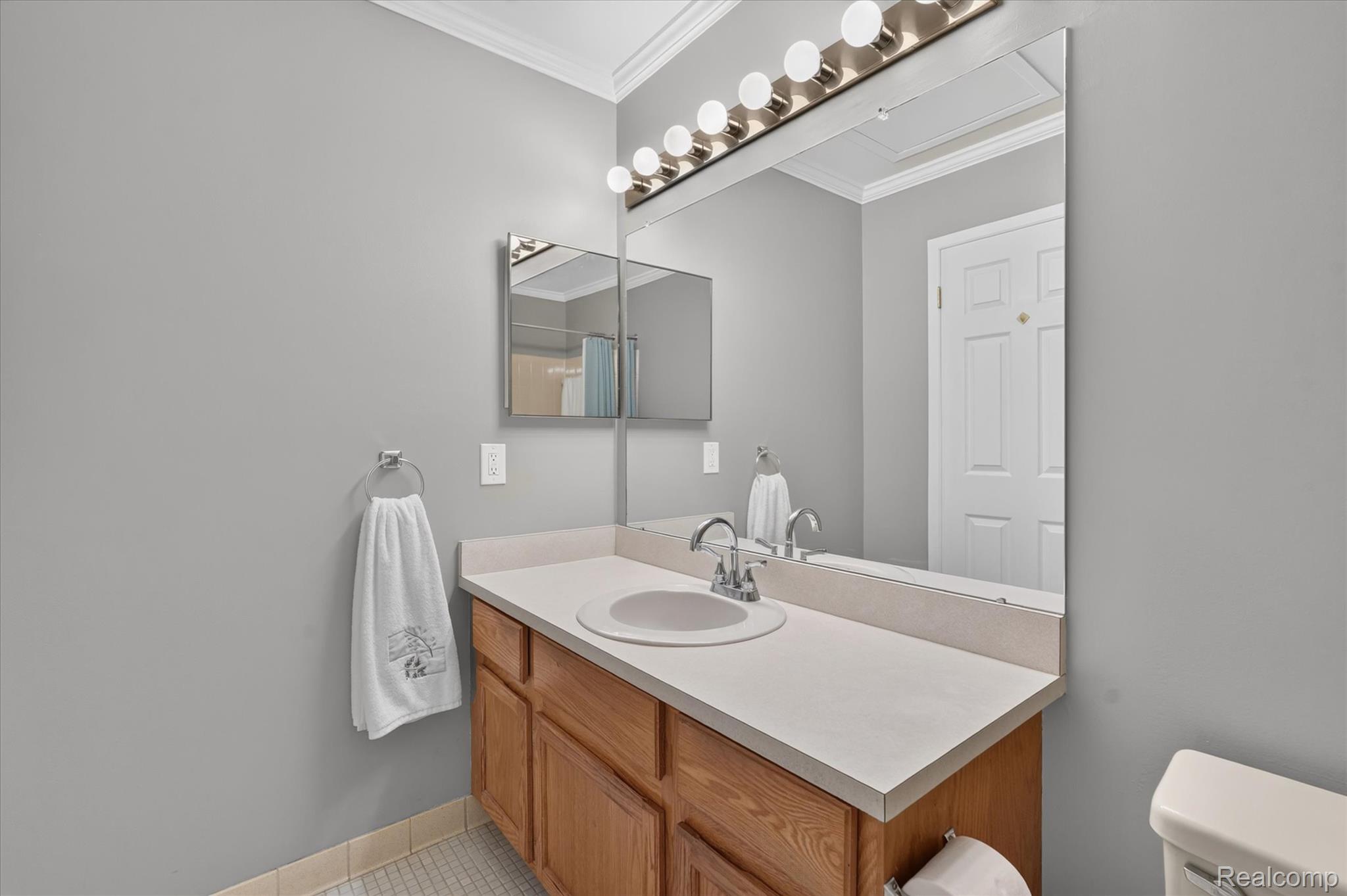 22076 Edgewater Novi, MI 48375 - Photo 26 of 47 24-22076-Edgewater-Windowstill.jpg