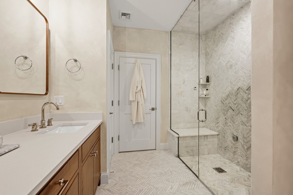 617 East 7th Street, Unit 3 Boston, MA 02127 - Photo 19 of 26