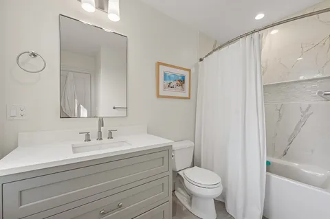 $1,649,000 | 617 East 7th Street, Unit 3, Boston, MA 02127