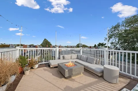 $1,649,000 | 617 East 7th Street, Unit 3, Boston, MA 02127