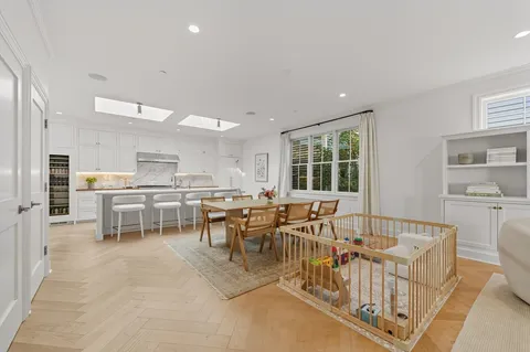 $1,649,000 | 617 East 7th Street, Unit 3, Boston, MA 02127