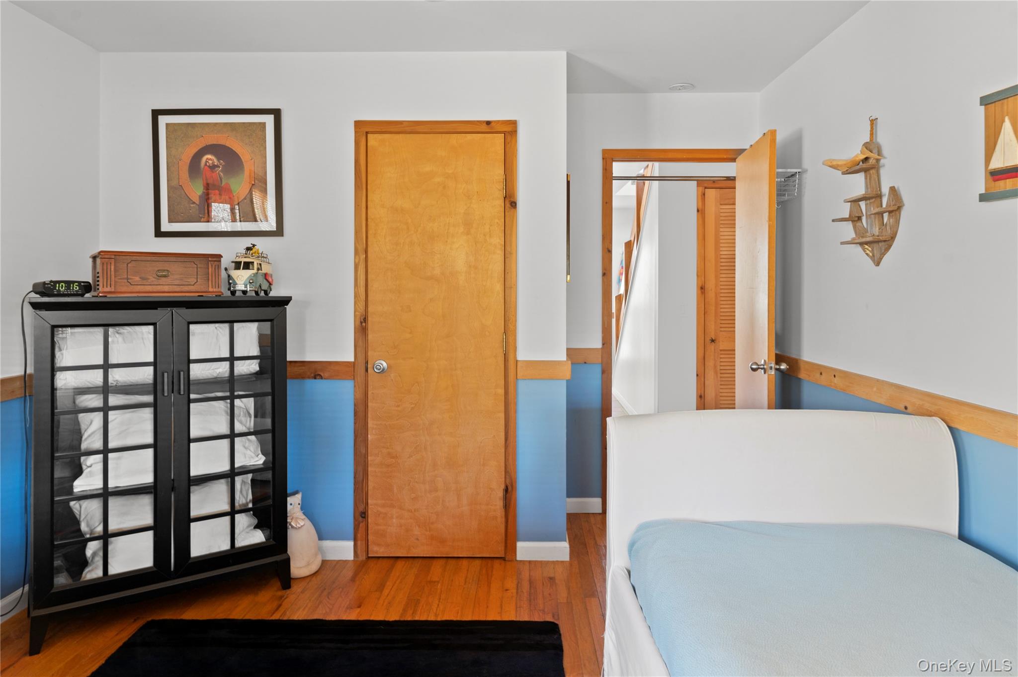 100 Clipper Way Ocean Beach, NY 11770 - Photo 16 of 46 a living room with furniture and window